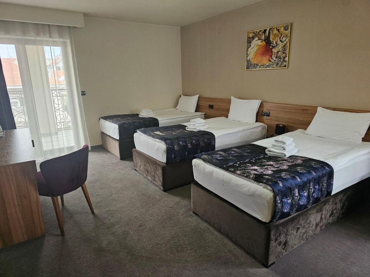 Hotel Aloha นิส ภายนอก รูปภาพ